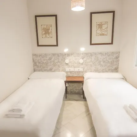 Апартаменты Rentalsevilla Arfe *
