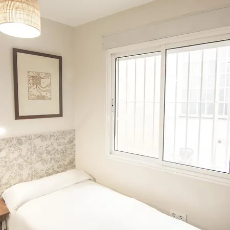 Apartament Rentalsevilla Arfe Sewilla